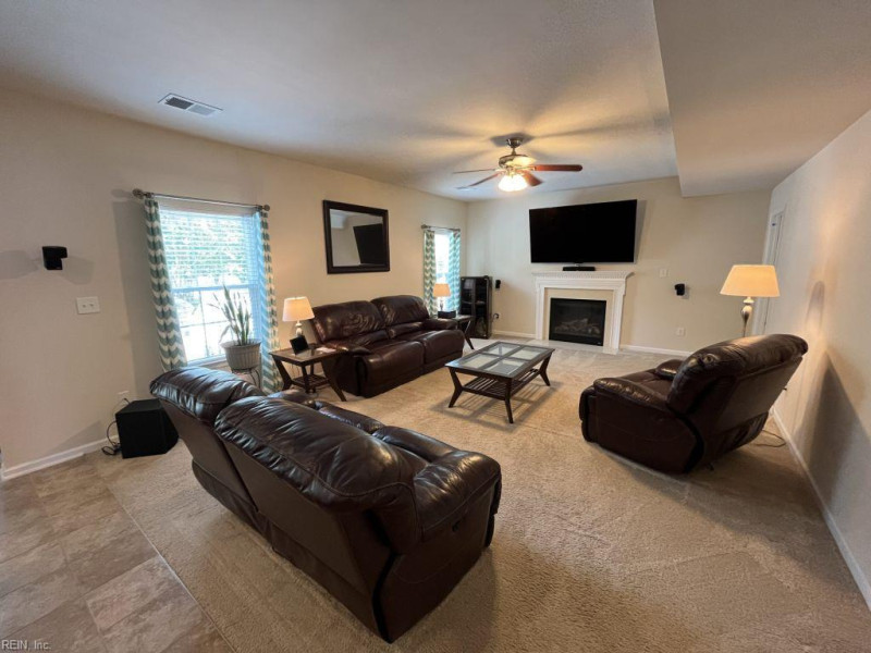 Photo 7 of 25 residential for sale in Chesapeake virginia Photo 7 of 25 residential for sale in Chesapeake virginia