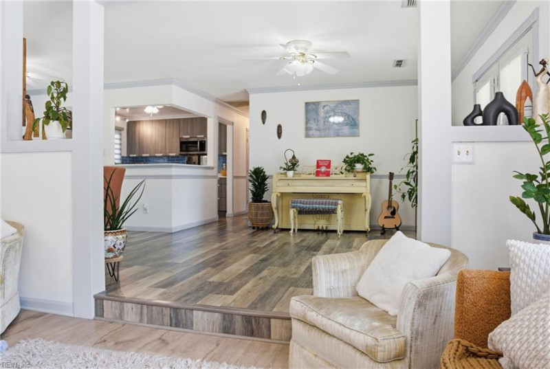 Photo 7 of 27 residential for sale in Virginia Beach virginia