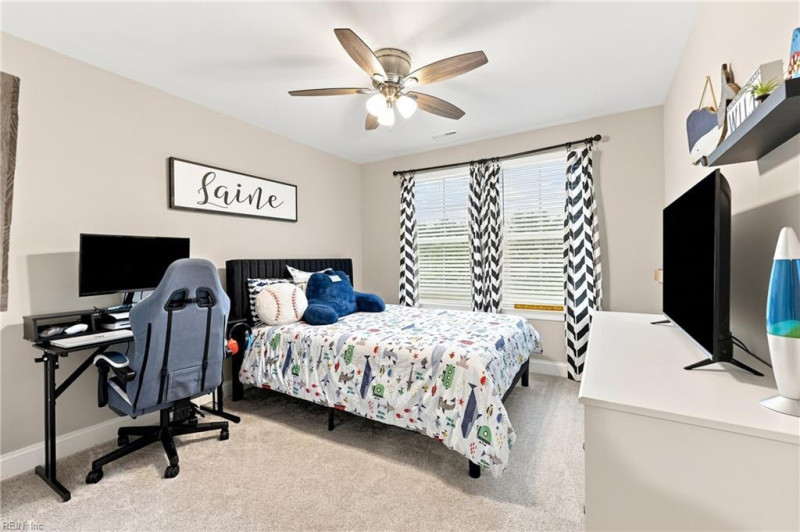 Photo 31 of 43 residential for sale in Moyock virginia