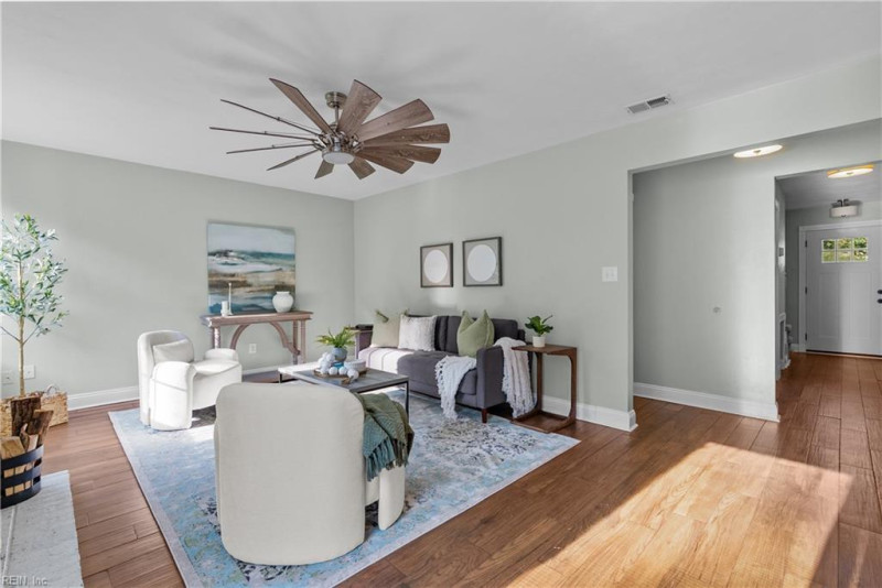 Photo 18 of 48 residential for sale in Virginia Beach virginia