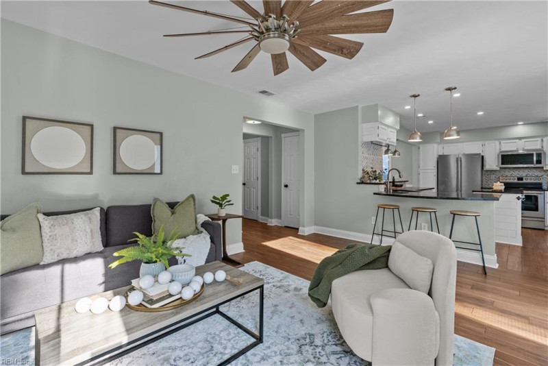 Photo 19 of 48 residential for sale in Virginia Beach virginia