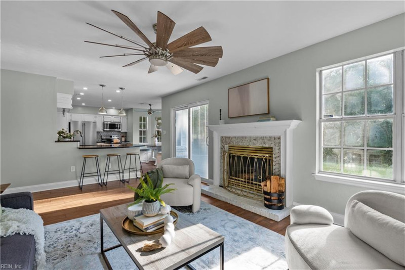 Photo 2 of 48 residential for sale in Virginia Beach virginia