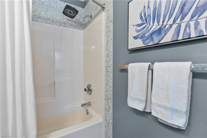 Photo 32 of 48 residential for sale in Virginia Beach virginia