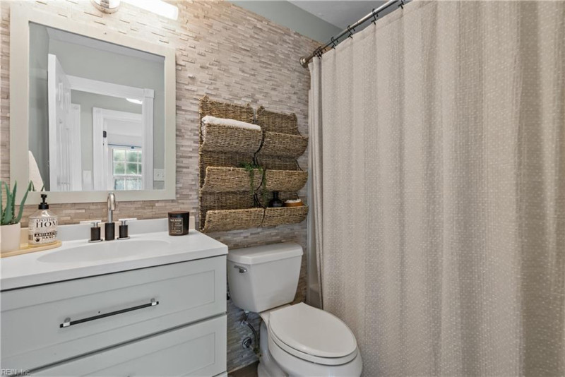Photo 34 of 48 residential for sale in Virginia Beach virginia
