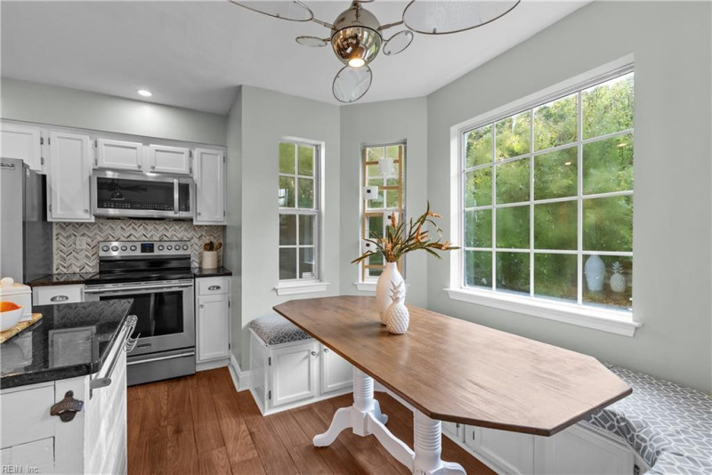 Photo 9 of 48 residential for sale in Virginia Beach virginia