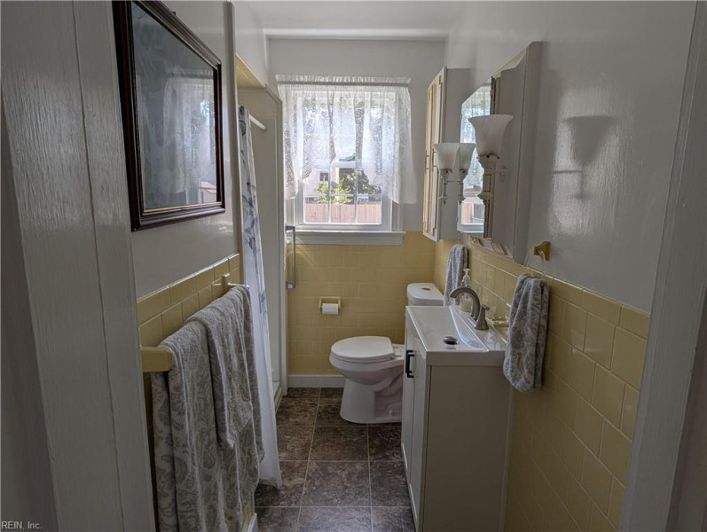 Photo 10 of 15 residential for sale in Hampton virginia