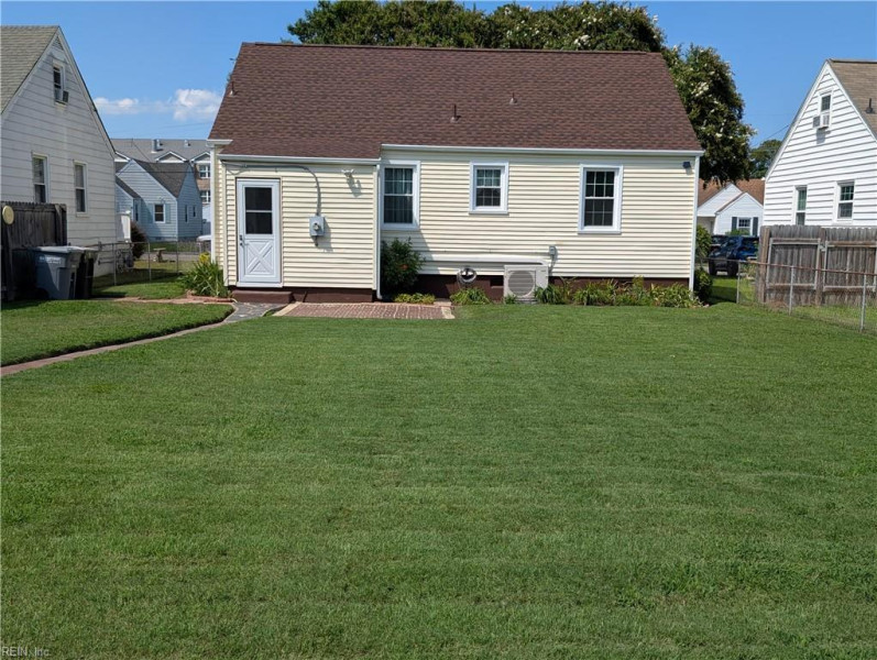 Photo 15 of 15 residential for sale in Hampton virginia
