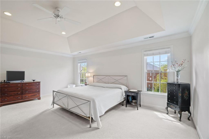 Photo 14 of 46 residential for sale in Norfolk virginia