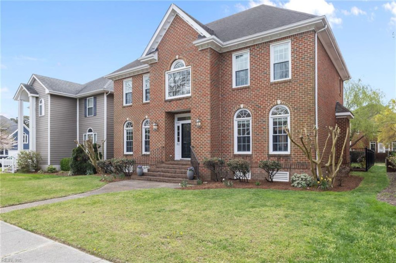 Photo 34 of 46 residential for sale in Norfolk virginia