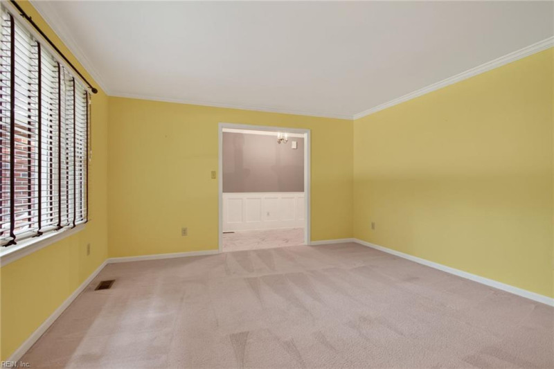 Photo 17 of 50 residential for sale in James City County virginia