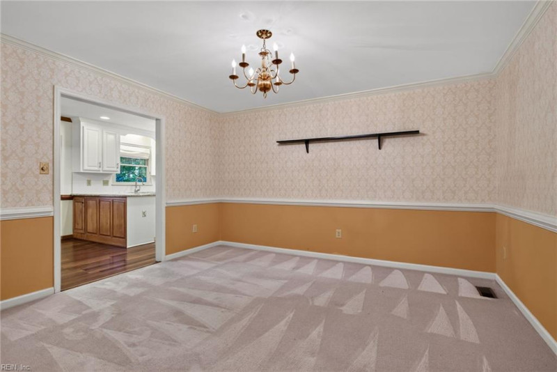 Photo 18 of 50 residential for sale in James City County virginia