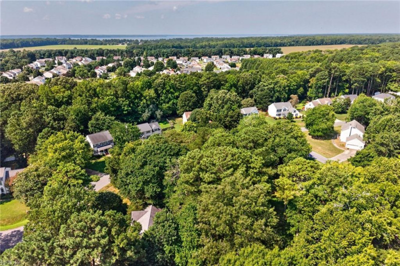 Photo 48 of 50 residential for sale in James City County virginia