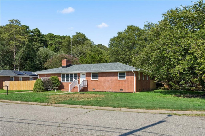 Photo 2 of 43 residential for sale in Newport News virginia Photo 2 of 43 residential for sale in Newport News virginia