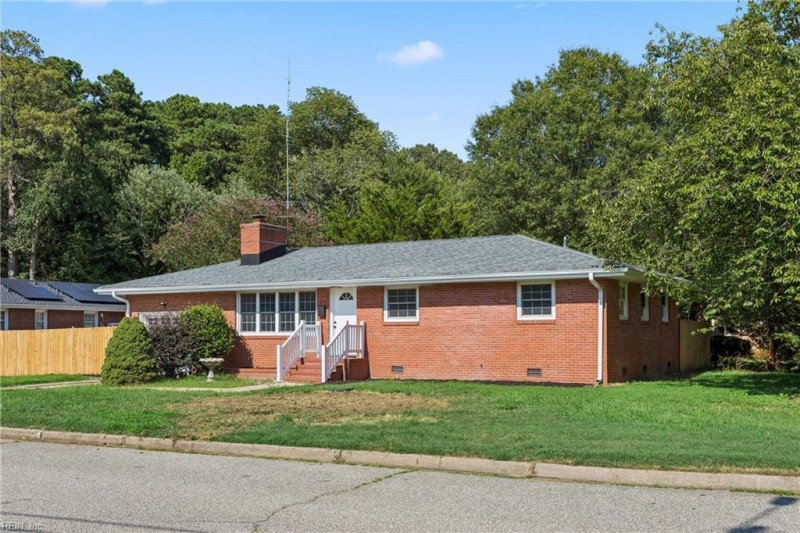 Photo 3 of 43 residential for sale in Newport News virginia Photo 3 of 43 residential for sale in Newport News virginia