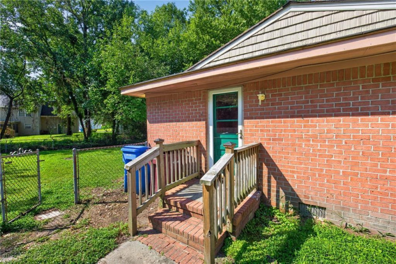 Photo 18 of 20 residential for sale in Chesapeake virginia Photo 18 of 20 residential for sale in Chesapeake virginia