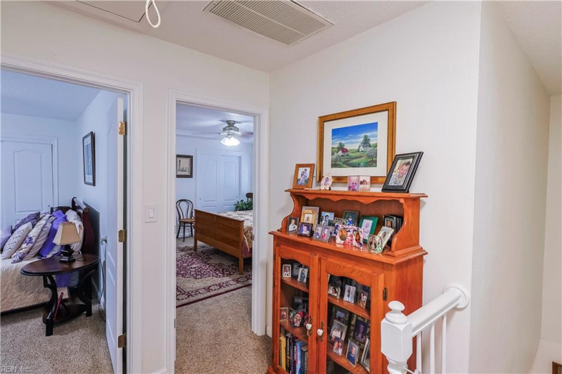 Photo 12 of 29 residential for sale in Chesapeake virginia