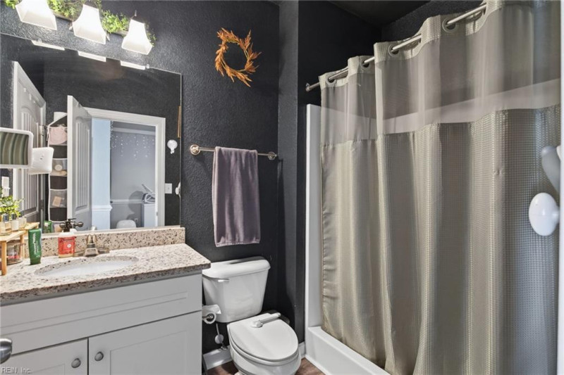 Photo 18 of 29 residential for sale in Norfolk virginia Photo 18 of 29 residential for sale in Norfolk virginia