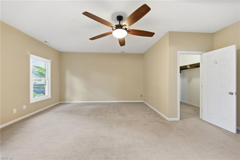 Photo 20 of 43 residential for sale in Chesapeake virginia