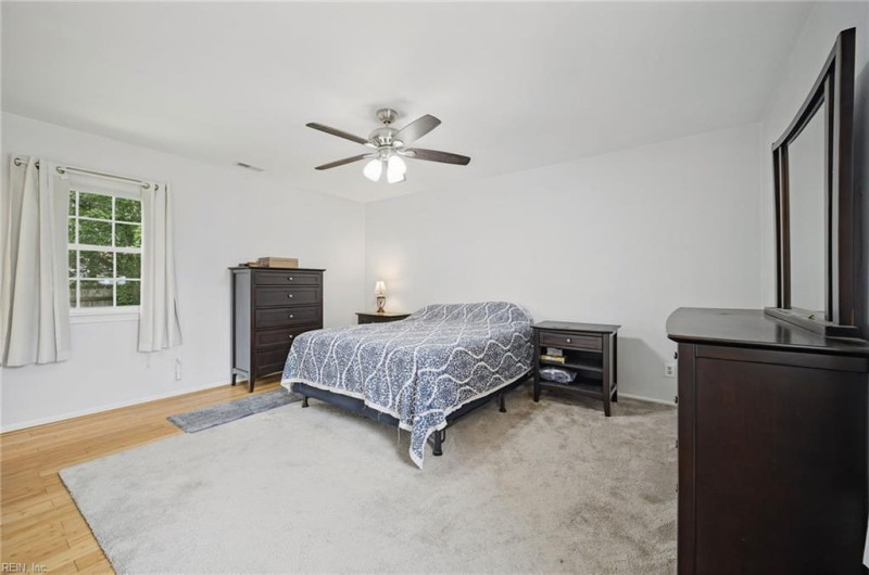 Photo 21 of 48 residential for sale in Virginia Beach virginia