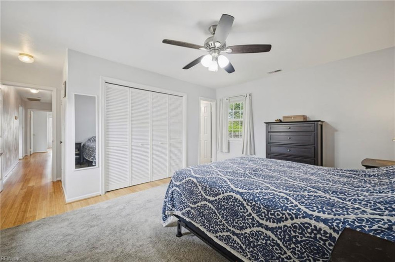 Photo 22 of 48 residential for sale in Virginia Beach virginia