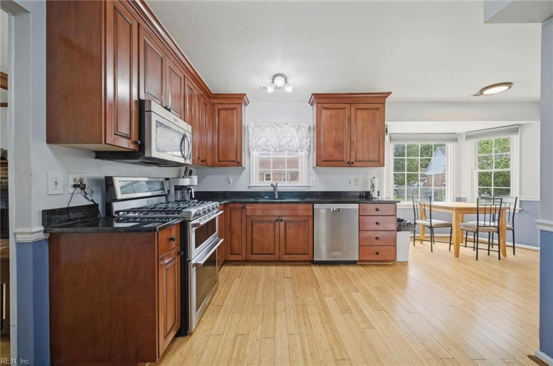 Photo 8 of 48 residential for sale in Virginia Beach virginia