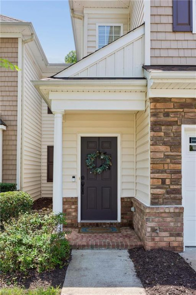 Photo 3 of 46 residential for sale in James City County virginia