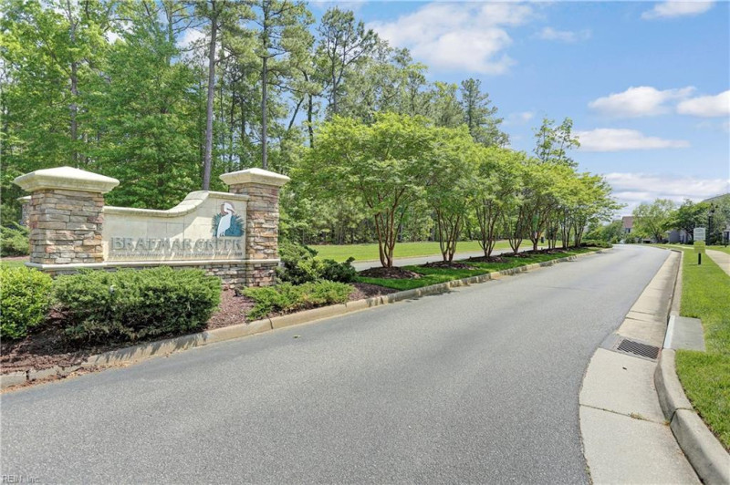 Photo 40 of 46 residential for sale in James City County virginia