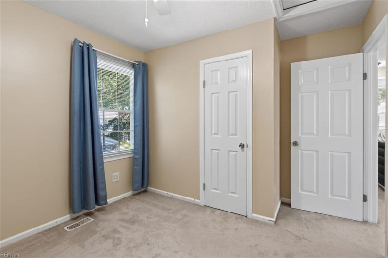 Photo 22 of 28 residential for sale in Chesapeake virginia Photo 22 of 28 residential for sale in Chesapeake virginia