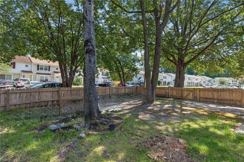 Photo 27 of 28 residential for sale in Chesapeake virginia Photo 27 of 28 residential for sale in Chesapeake virginia