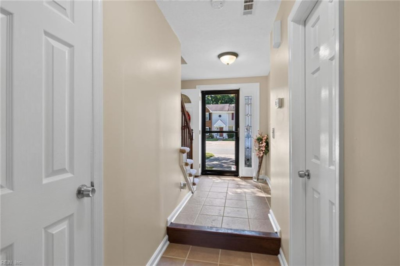 Photo 3 of 28 residential for sale in Chesapeake virginia Photo 3 of 28 residential for sale in Chesapeake virginia