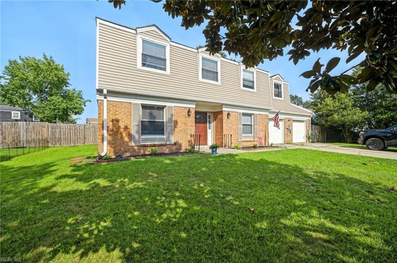 Photo 3 of 50 residential for sale in Virginia Beach virginia