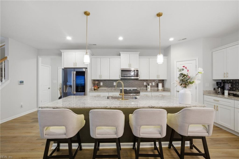 Photo 11 of 45 residential for sale in Suffolk virginia