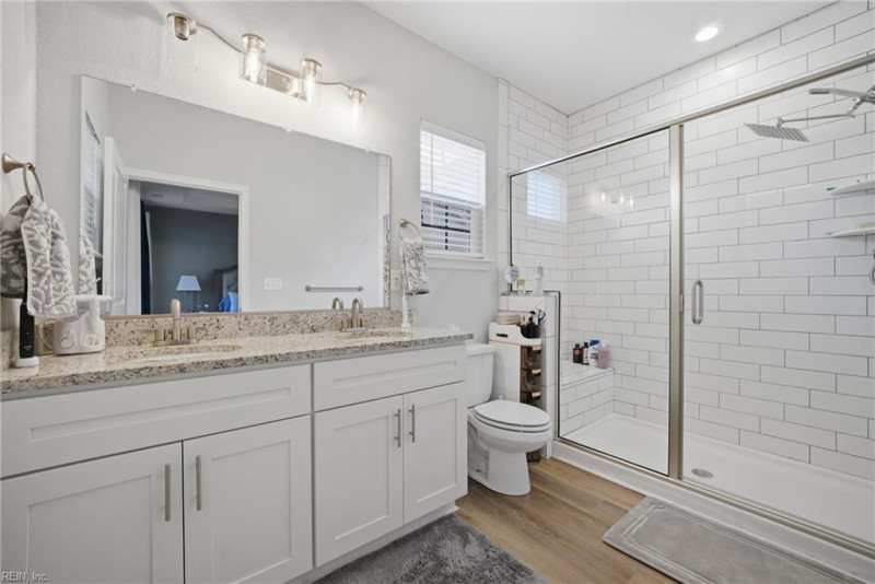Photo 24 of 45 residential for sale in Suffolk virginia