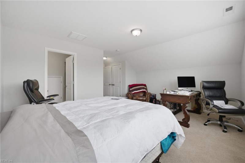 Photo 27 of 45 residential for sale in Suffolk virginia