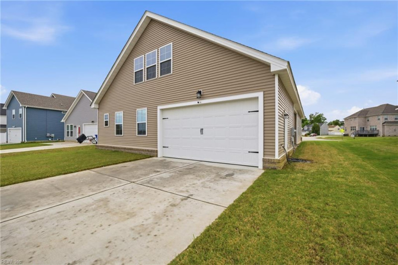 Photo 35 of 45 residential for sale in Suffolk virginia