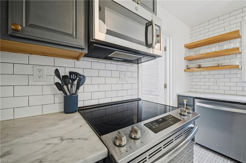 Photo 14 of 44 residential for sale in Norfolk virginia