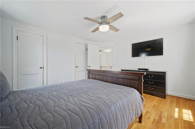Photo 30 of 44 residential for sale in Norfolk virginia