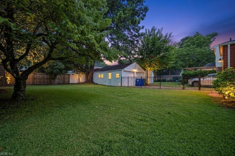 Photo 37 of 44 residential for sale in Norfolk virginia