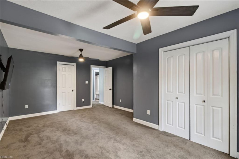 Photo 18 of 33 residential for sale in Gloucester County virginia