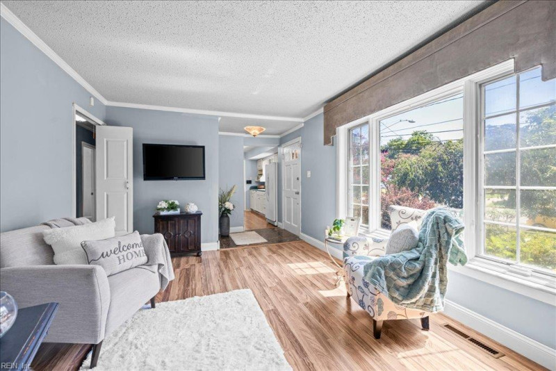 Photo 21 of 33 residential for sale in Virginia Beach virginia