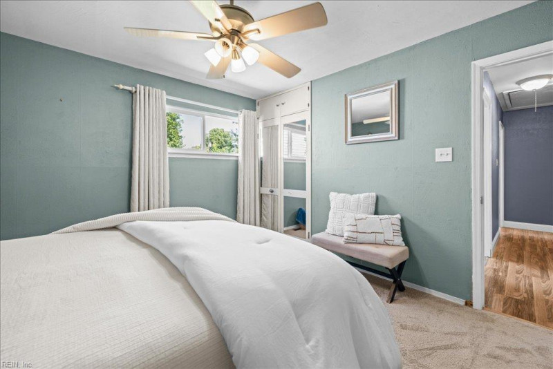 Photo 6 of 33 residential for sale in Virginia Beach virginia