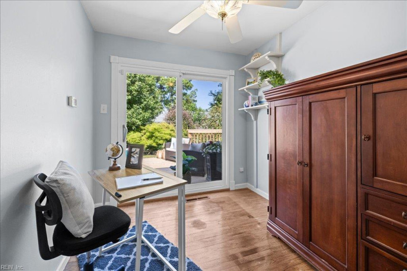 Photo 7 of 33 residential for sale in Virginia Beach virginia