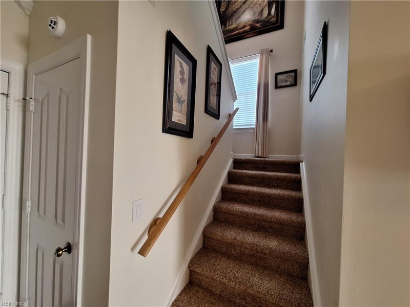 Photo 20 of 32 residential for sale in Virginia Beach virginia