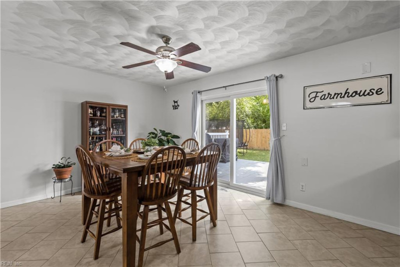 Photo 7 of 28 residential for sale in Virginia Beach virginia