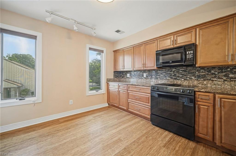Photo 8 of 41 residential for sale in Portsmouth virginia Photo 8 of 41 residential for sale in Portsmouth virginia
