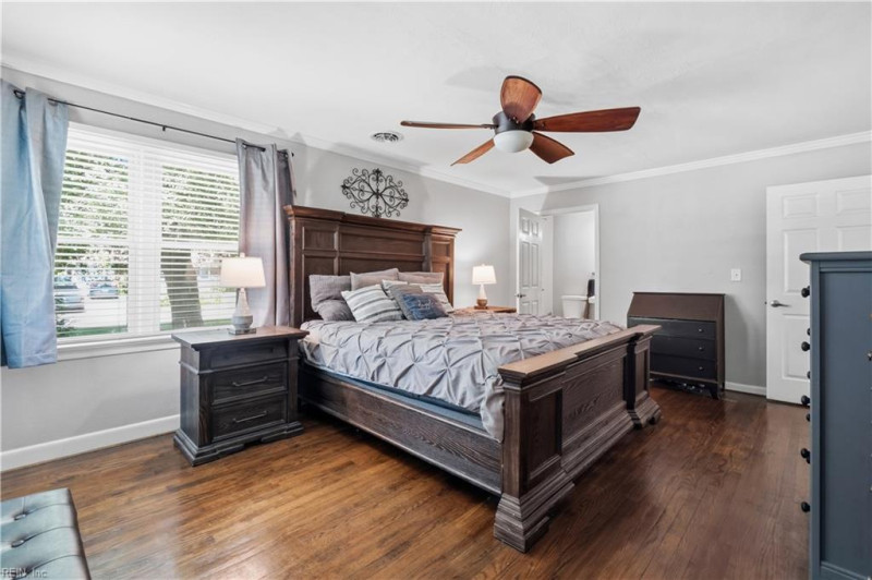 Photo 28 of 50 residential for sale in Norfolk virginia