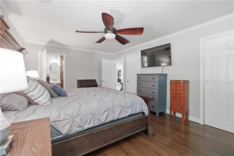 Photo 29 of 50 residential for sale in Norfolk virginia