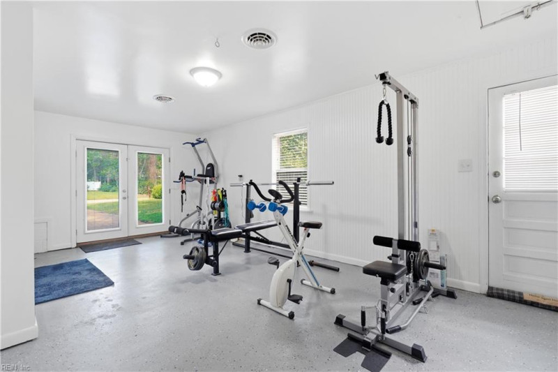 Photo 31 of 50 residential for sale in Norfolk virginia