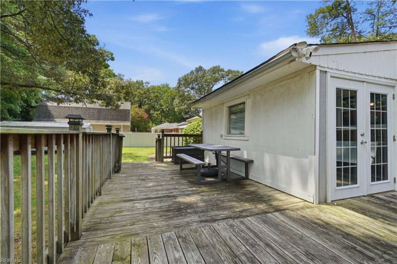 Photo 36 of 50 residential for sale in Norfolk virginia