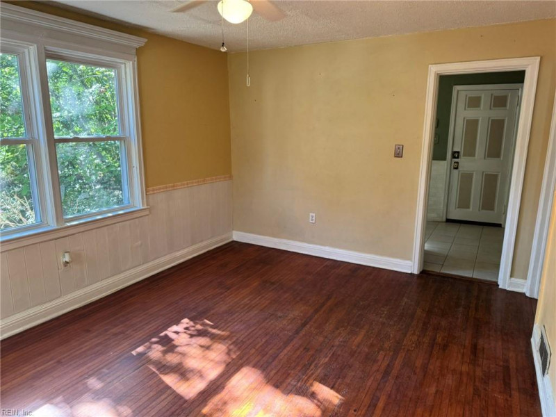 Photo 5 of 32 residential for sale in Norfolk virginia Photo 5 of 32 residential for sale in Norfolk virginia